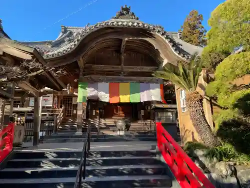 岩水寺の本殿