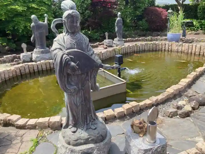 醫王寺の{uncategorized: "未分類", other: "その他", undefined: "問題あり", building: "その他建物", grave: "お墓", sacred_gate: "鳥居", guardian: "狛犬", statue: "像", buddha: "仏像", history: "歴史", nature: "自然", garden: "庭園", animal: "動物", pagoda: "塔", temizu: "手水舎", mountain_gate: "山門・神門", sanctuary: "本殿・本堂", subordinate: "末社・摂社", art: "芸術", scenery: "景色", jizo: "地蔵", ema: "絵馬", goshuin: "御朱印", omikuji: "おみくじ", items: "授与品その他", amulet: "お守り", goshuincho: "御朱印帳", eats: "食事", festival: "お祭り", votive_dance: "神楽", shichigosan: "七五三参", wedding: "結婚式", experience: "体験その他", initially: "初詣", around: "周辺", anti_infection: "感染症対策"}