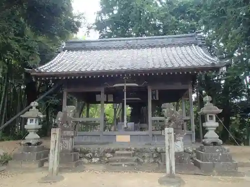 八幡神社の本殿・本堂