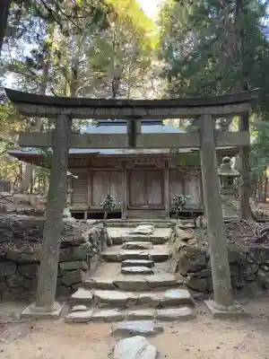 比叡山延暦寺の{uncategorized: "未分類", other: "その他", undefined: "問題あり", building: "その他建物", grave: "お墓", sacred_gate: "鳥居", guardian: "狛犬", statue: "像", buddha: "仏像", history: "歴史", nature: "自然", garden: "庭園", animal: "動物", pagoda: "塔", temizu: "手水舎", mountain_gate: "山門・神門", sanctuary: "本殿・本堂", subordinate: "末社・摂社", art: "芸術", scenery: "景色", jizo: "地蔵", ema: "絵馬", goshuin: "御朱印", omikuji: "おみくじ", items: "授与品その他", amulet: "お守り", goshuincho: "御朱印帳", eats: "食事", festival: "お祭り", votive_dance: "神楽", shichigosan: "七五三参", wedding: "結婚式", experience: "体験その他", initially: "初詣", around: "周辺", anti_infection: "感染症対策"}