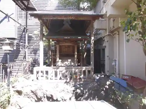 稲荷鬼王神社の本殿・本堂