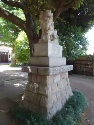 上高田氷川神社の狛犬