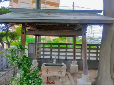 東築地神社(東築地町)の手水舎