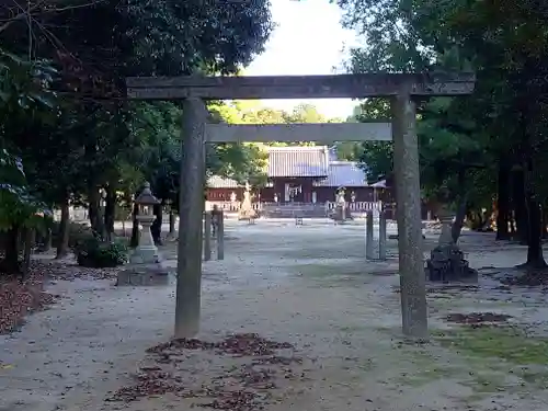 神明社・小河天神社合殿の鳥居