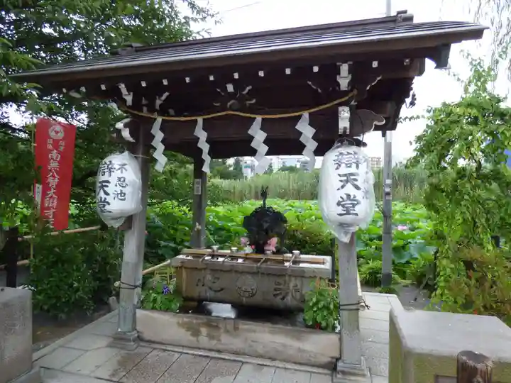 寛永寺不忍池弁天堂の手水舎
