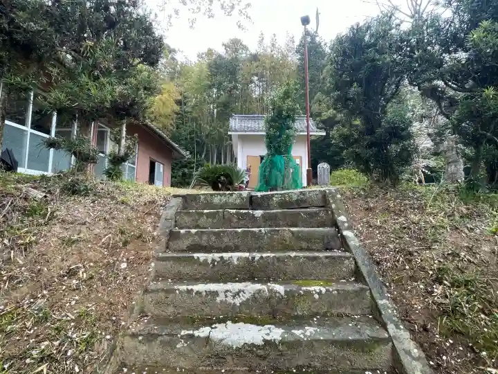 光善寺の{uncategorized: "未分類", other: "その他", undefined: "問題あり", building: "その他建物", grave: "お墓", sacred_gate: "鳥居", guardian: "狛犬", statue: "像", buddha: "仏像", history: "歴史", nature: "自然", garden: "庭園", animal: "動物", pagoda: "塔", temizu: "手水舎", mountain_gate: "山門・神門", sanctuary: "本殿・本堂", subordinate: "末社・摂社", art: "芸術", scenery: "景色", jizo: "地蔵", ema: "絵馬", goshuin: "御朱印", omikuji: "おみくじ", items: "授与品その他", amulet: "お守り", goshuincho: "御朱印帳", eats: "食事", festival: "お祭り", votive_dance: "神楽", shichigosan: "七五三参", wedding: "結婚式", experience: "体験その他", initially: "初詣", around: "周辺", anti_infection: "感染症対策"}