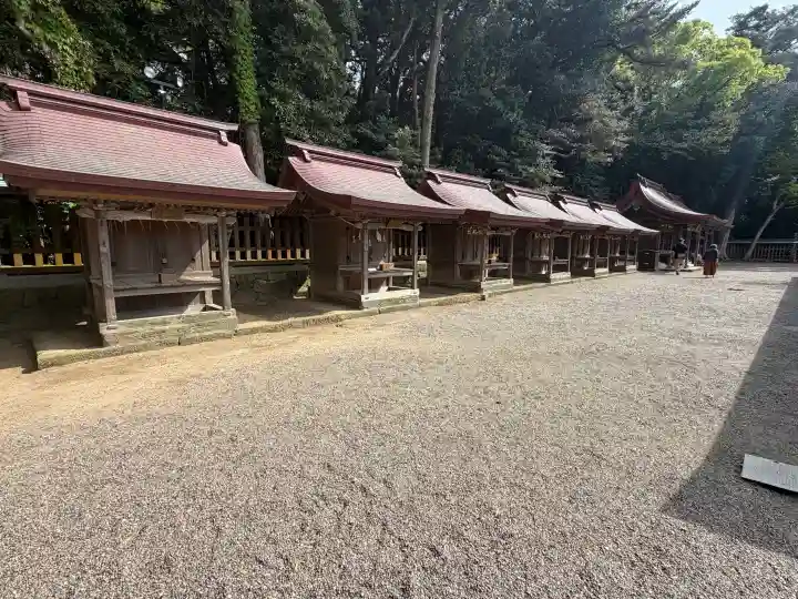 宗像大社の{uncategorized: "未分類", other: "その他", undefined: "問題あり", building: "その他建物", grave: "お墓", sacred_gate: "鳥居", guardian: "狛犬", statue: "像", buddha: "仏像", history: "歴史", nature: "自然", garden: "庭園", animal: "動物", pagoda: "塔", temizu: "手水舎", mountain_gate: "山門・神門", sanctuary: "本殿・本堂", subordinate: "末社・摂社", art: "芸術", scenery: "景色", jizo: "地蔵", ema: "絵馬", goshuin: "御朱印", omikuji: "おみくじ", items: "授与品その他", amulet: "お守り", goshuincho: "御朱印帳", eats: "食事", festival: "お祭り", votive_dance: "神楽", shichigosan: "七五三参", wedding: "結婚式", experience: "体験その他", initially: "初詣", around: "周辺", anti_infection: "感染症対策"}