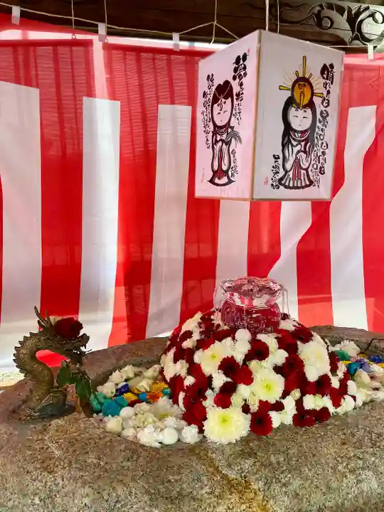 金井神社の手水舎