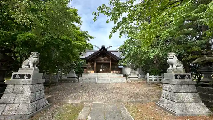 神楽神社の狛犬