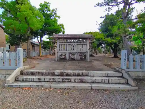 十二所社（徳重）のその他建物