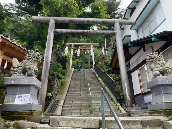伊香保神社の鳥居
