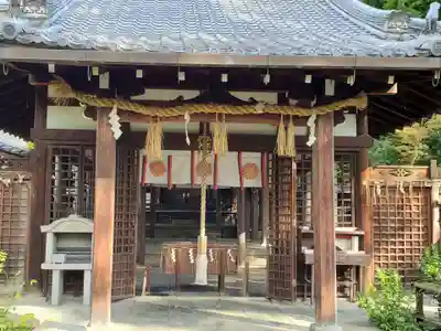 新熊野神社の本殿・本堂