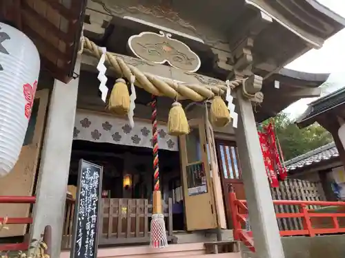 石川町諏訪神社の本殿・本堂