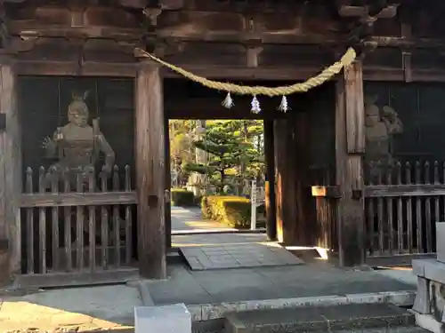 圓鏡寺の山門・神門