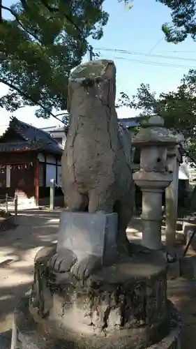 艮神社の狛犬