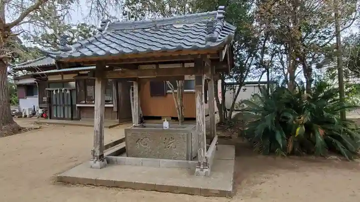 海上八幡宮の手水舎