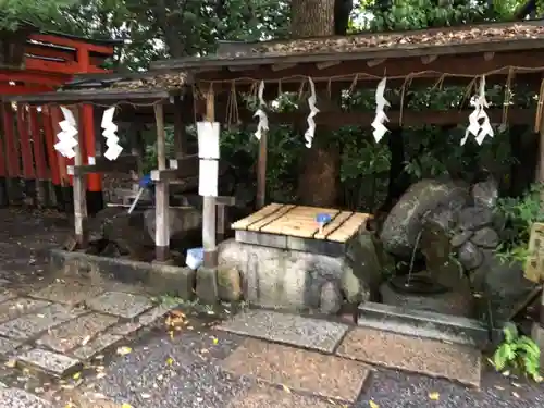 賀茂波爾神社（賀茂御祖神社境外摂社）の手水舎