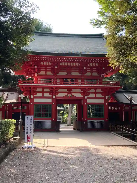 井草八幡宮の山門・神門