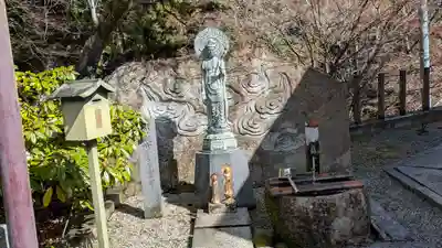 飯室谷不動堂 長寿院(滋賀県)