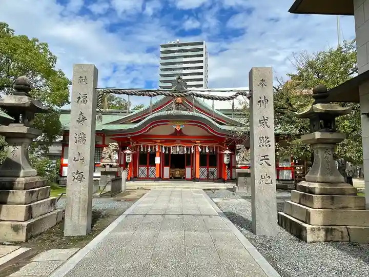 玉造稲荷神社の本殿・本堂