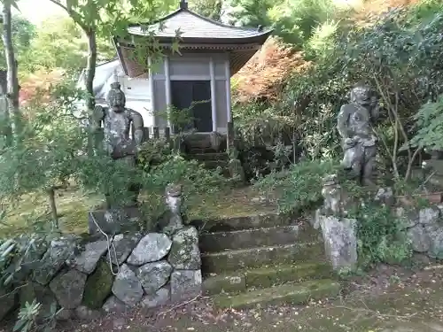 長安寺の建物その他