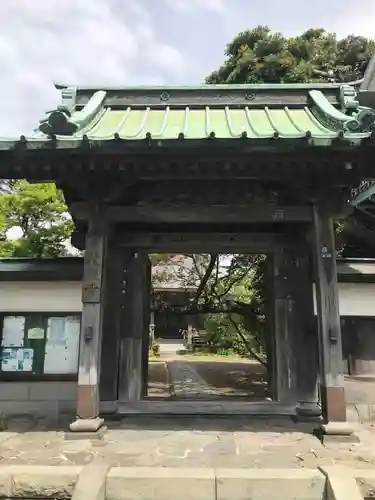 教恩寺の山門