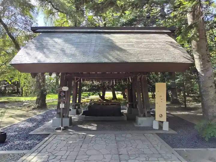帯廣神社の手水舎