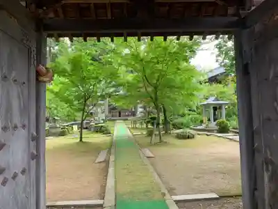 金剛院の山門・神門