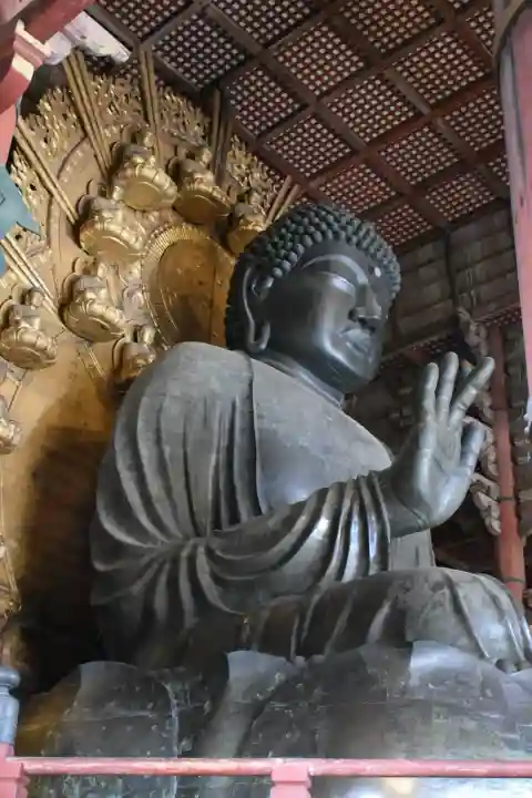 東大寺の{uncategorized: "未分類", other: "その他", undefined: "問題あり", building: "その他建物", grave: "お墓", sacred_gate: "鳥居", guardian: "狛犬", statue: "像", buddha: "仏像", history: "歴史", nature: "自然", garden: "庭園", animal: "動物", pagoda: "塔", temizu: "手水舎", mountain_gate: "山門・神門", sanctuary: "本殿・本堂", subordinate: "末社・摂社", art: "芸術", scenery: "景色", jizo: "地蔵", ema: "絵馬", goshuin: "御朱印", omikuji: "おみくじ", items: "授与品その他", amulet: "お守り", goshuincho: "御朱印帳", eats: "食事", festival: "お祭り", votive_dance: "神楽", shichigosan: "七五三参", wedding: "結婚式", experience: "体験その他", initially: "初詣", around: "周辺", anti_infection: "感染症対策"}