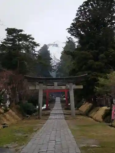 岩木山神社の鳥居