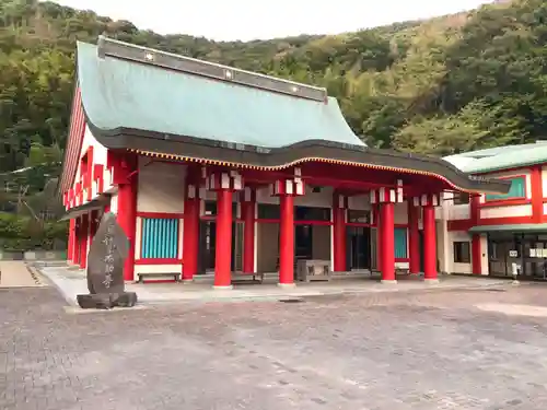 身代り不動尊(大明王院)の本殿