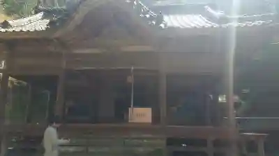 二宮八幡社（緒方三社）の本殿・本堂