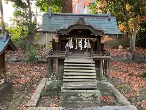 離宮八幡宮の末社