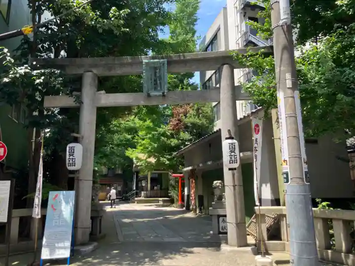 銀杏岡八幡神社(東京都)