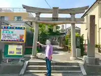 開運稲荷神社の鳥居