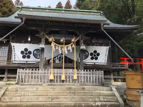 南湖神社の本殿