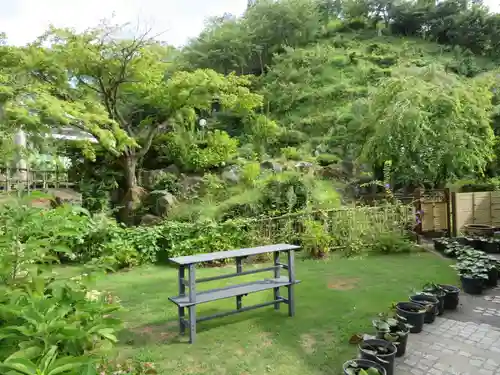 正蓮寺の庭園