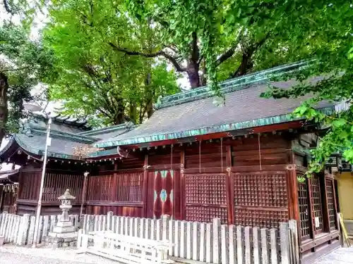 金山神社の本殿