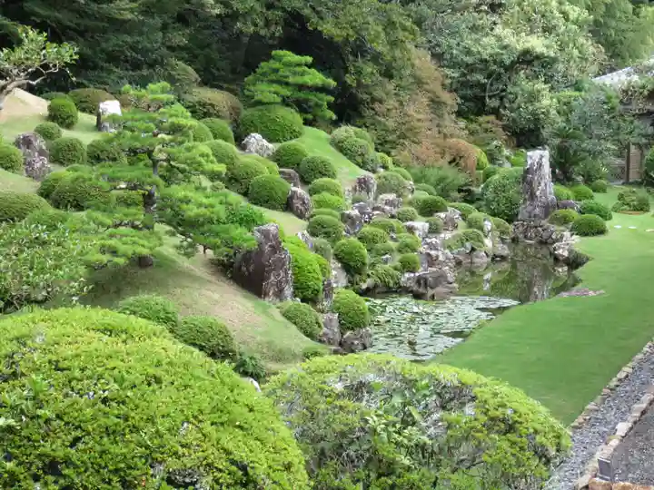 龍潭寺の庭園