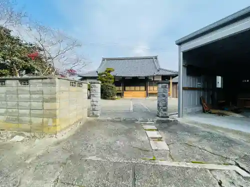 円福寺の{uncategorized: "未分類", other: "その他", undefined: "問題あり", building: "その他建物", grave: "お墓", sacred_gate: "鳥居", guardian: "狛犬", statue: "像", buddha: "仏像", history: "歴史", nature: "自然", garden: "庭園", animal: "動物", pagoda: "塔", temizu: "手水舎", mountain_gate: "山門・神門", sanctuary: "本殿・本堂", subordinate: "末社・摂社", art: "芸術", scenery: "景色", jizo: "地蔵", ema: "絵馬", goshuin: "御朱印", omikuji: "おみくじ", items: "授与品その他", amulet: "お守り", goshuincho: "御朱印帳", eats: "食事", festival: "お祭り", votive_dance: "神楽", shichigosan: "七五三参", wedding: "結婚式", experience: "体験その他", initially: "初詣", around: "周辺", anti_infection: "感染症対策"}