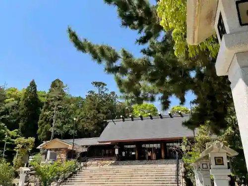 廣田神社の{uncategorized: "未分類", other: "その他", undefined: "問題あり", building: "その他建物", grave: "お墓", sacred_gate: "鳥居", guardian: "狛犬", statue: "像", buddha: "仏像", history: "歴史", nature: "自然", garden: "庭園", animal: "動物", pagoda: "塔", temizu: "手水舎", mountain_gate: "山門・神門", sanctuary: "本殿・本堂", subordinate: "末社・摂社", art: "芸術", scenery: "景色", jizo: "地蔵", ema: "絵馬", goshuin: "御朱印", omikuji: "おみくじ", items: "授与品その他", amulet: "お守り", goshuincho: "御朱印帳", eats: "食事", festival: "お祭り", votive_dance: "神楽", shichigosan: "七五三参", wedding: "結婚式", experience: "体験その他", initially: "初詣", around: "周辺", anti_infection: "感染症対策"}