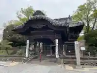 鑁阿寺の{uncategorized: "未分類", other: "その他", undefined: "問題あり", building: "その他建物", grave: "お墓", sacred_gate: "鳥居", guardian: "狛犬", statue: "像", buddha: "仏像", history: "歴史", nature: "自然", garden: "庭園", animal: "動物", pagoda: "塔", temizu: "手水舎", mountain_gate: "山門・神門", sanctuary: "本殿・本堂", subordinate: "末社・摂社", art: "芸術", scenery: "景色", jizo: "地蔵", ema: "絵馬", goshuin: "御朱印", omikuji: "おみくじ", items: "授与品その他", amulet: "お守り", goshuincho: "御朱印帳", eats: "食事", festival: "お祭り", votive_dance: "神楽", shichigosan: "七五三参", wedding: "結婚式", experience: "体験その他", initially: "初詣", around: "周辺", anti_infection: "感染症対策"}