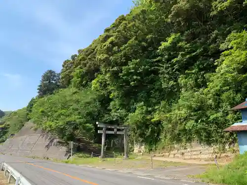 丹生神社の自然