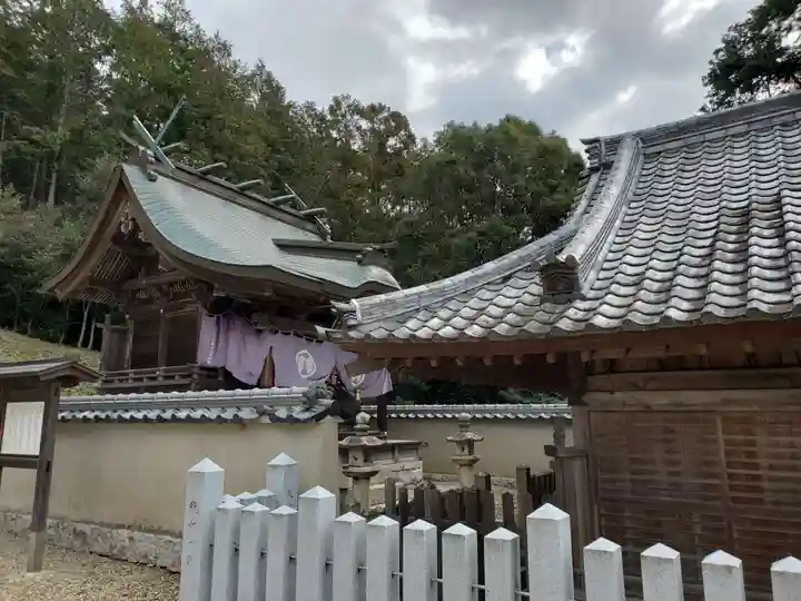 櫨谷神社の本殿・本堂