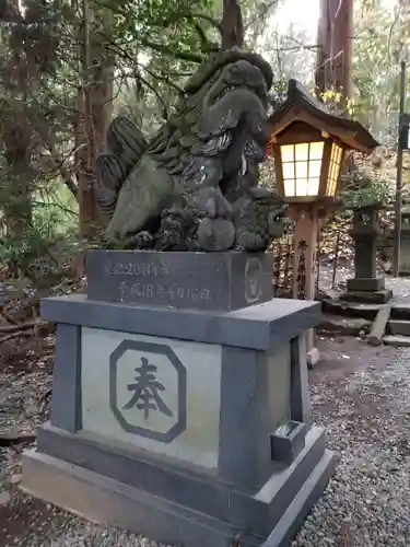 高千穂神社の狛犬