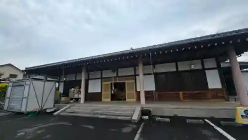 新成寺の{uncategorized: "未分類", other: "その他", undefined: "問題あり", building: "その他建物", grave: "お墓", sacred_gate: "鳥居", guardian: "狛犬", statue: "像", buddha: "仏像", history: "歴史", nature: "自然", garden: "庭園", animal: "動物", pagoda: "塔", temizu: "手水舎", mountain_gate: "山門・神門", sanctuary: "本殿・本堂", subordinate: "末社・摂社", art: "芸術", scenery: "景色", jizo: "地蔵", ema: "絵馬", goshuin: "御朱印", omikuji: "おみくじ", items: "授与品その他", amulet: "お守り", goshuincho: "御朱印帳", eats: "食事", festival: "お祭り", votive_dance: "神楽", shichigosan: "七五三参", wedding: "結婚式", experience: "体験その他", initially: "初詣", around: "周辺", anti_infection: "感染症対策"}