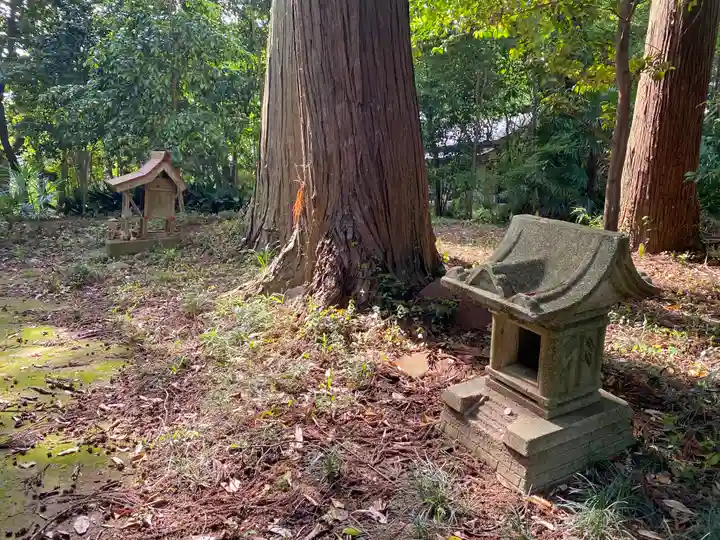 手子后神社の末社・摂社