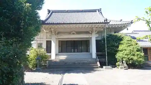 龍泉寺の本殿