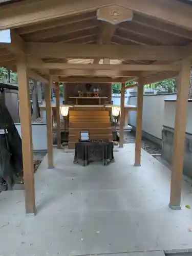 乃木神社の{uncategorized: "未分類", other: "その他", undefined: "問題あり", building: "その他建物", grave: "お墓", sacred_gate: "鳥居", guardian: "狛犬", statue: "像", buddha: "仏像", history: "歴史", nature: "自然", garden: "庭園", animal: "動物", pagoda: "塔", temizu: "手水舎", mountain_gate: "山門・神門", sanctuary: "本殿・本堂", subordinate: "末社・摂社", art: "芸術", scenery: "景色", jizo: "地蔵", ema: "絵馬", goshuin: "御朱印", omikuji: "おみくじ", items: "授与品その他", amulet: "お守り", goshuincho: "御朱印帳", eats: "食事", festival: "お祭り", votive_dance: "神楽", shichigosan: "七五三参", wedding: "結婚式", experience: "体験その他", initially: "初詣", around: "周辺", anti_infection: "感染症対策"}