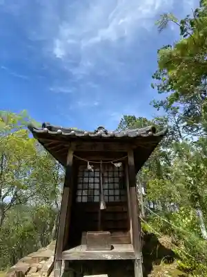 龍之口八幡宮の{uncategorized: "未分類", other: "その他", undefined: "問題あり", building: "その他建物", grave: "お墓", sacred_gate: "鳥居", guardian: "狛犬", statue: "像", buddha: "仏像", history: "歴史", nature: "自然", garden: "庭園", animal: "動物", pagoda: "塔", temizu: "手水舎", mountain_gate: "山門・神門", sanctuary: "本殿・本堂", subordinate: "末社・摂社", art: "芸術", scenery: "景色", jizo: "地蔵", ema: "絵馬", goshuin: "御朱印", omikuji: "おみくじ", items: "授与品その他", amulet: "お守り", goshuincho: "御朱印帳", eats: "食事", festival: "お祭り", votive_dance: "神楽", shichigosan: "七五三参", wedding: "結婚式", experience: "体験その他", initially: "初詣", around: "周辺", anti_infection: "感染症対策"}